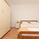 Frane Apartment *