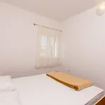 Apartment Frane