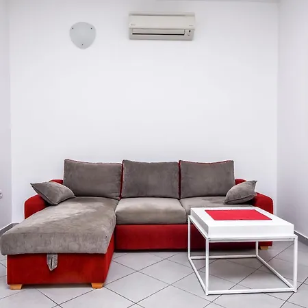 Frane Apartment
